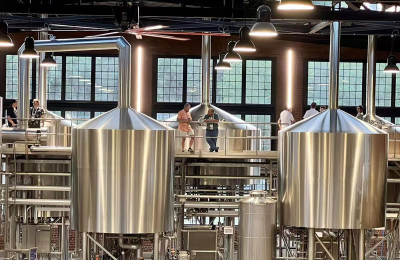  Полуоткрытая пивоварня