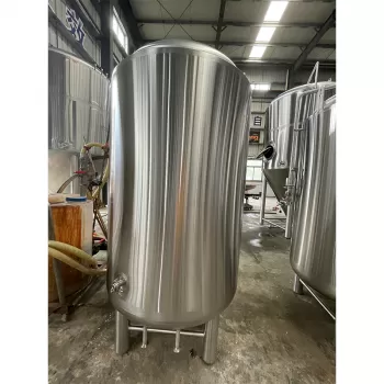 Single-Layer Storage Tank